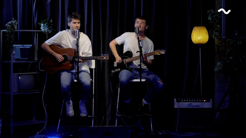 Grabación de videoclip musical en Girona con cámara a hombro – Brava Films, productora audiovisual